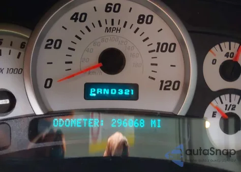 2003 Hummer H2 z USA, uszkodzony, nr VIN 5GRGN23U73H101423